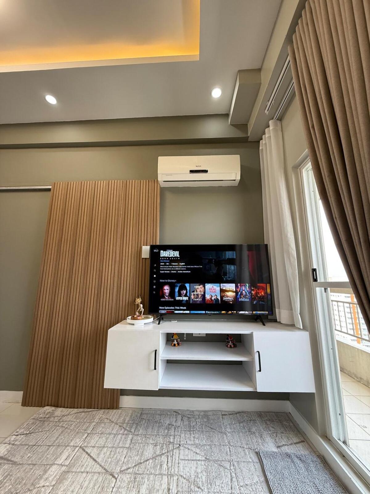 The Hive Penthouse Apartment *