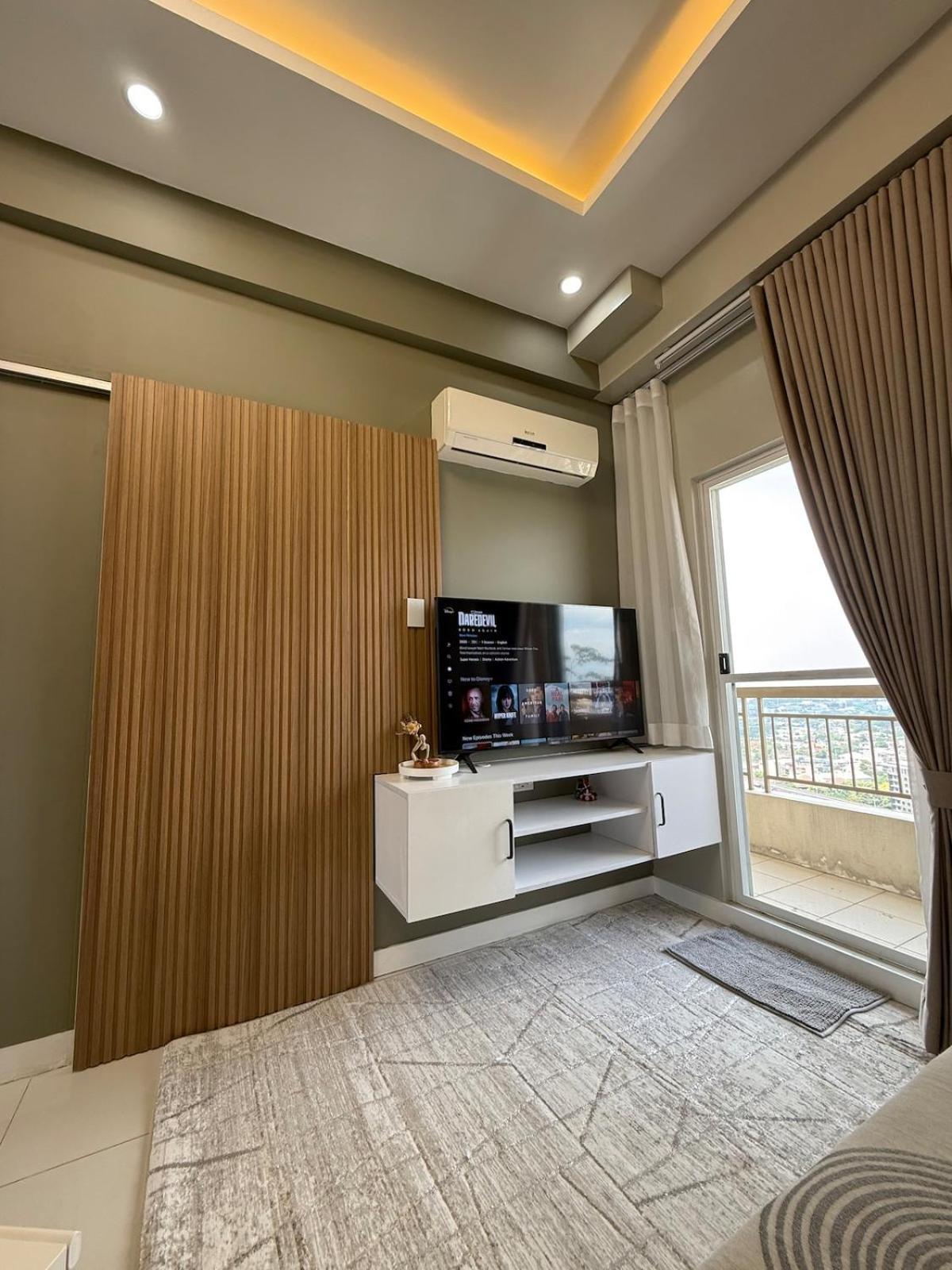 The Hive Penthouse * Manila