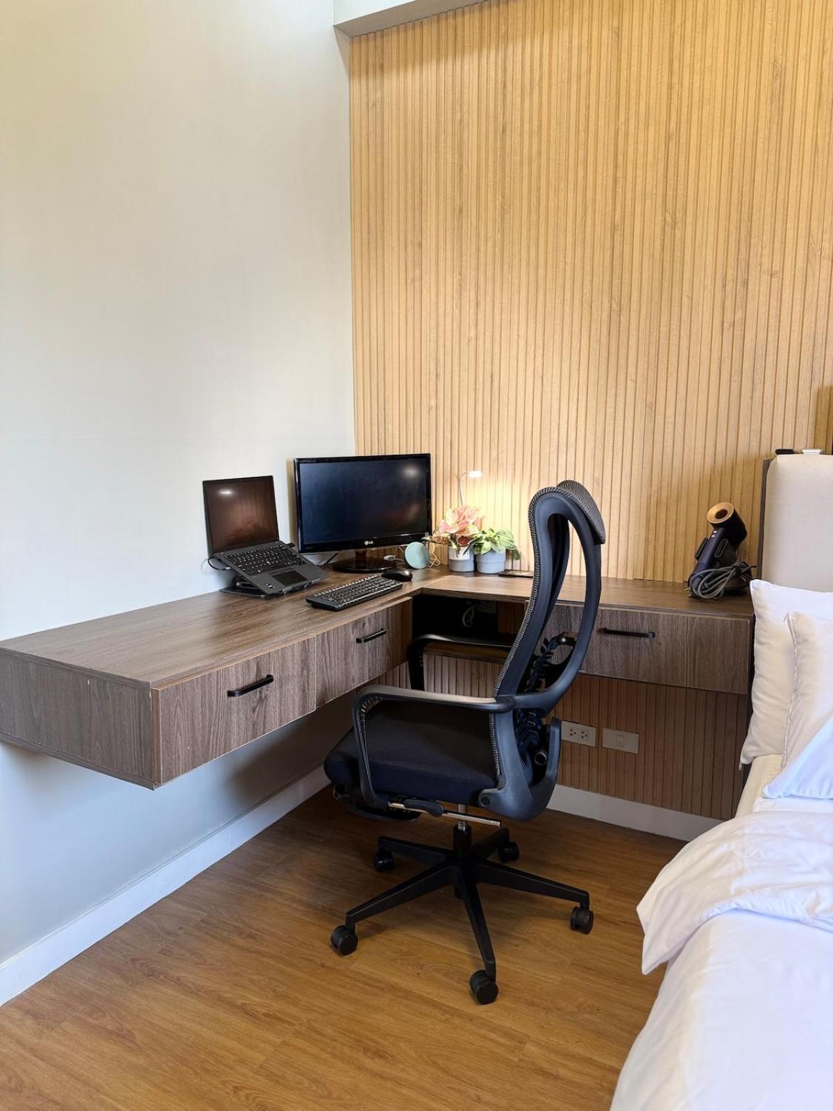 The Hive Penthouse * Manila